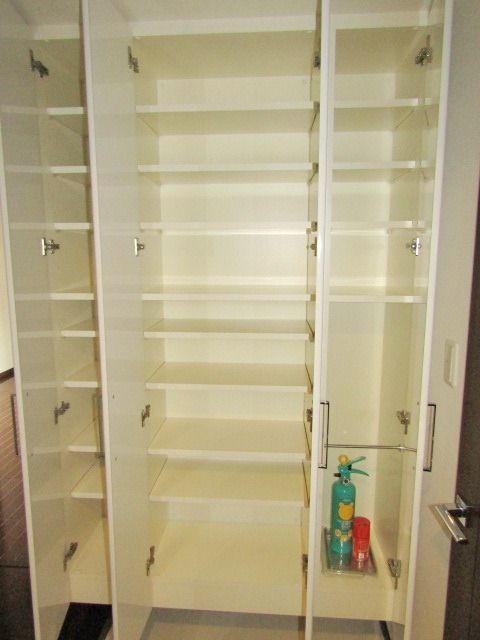 その他　☆たくさん入る下駄箱☆