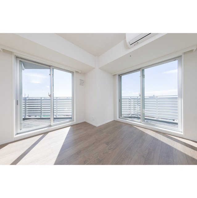 居室・リビング　※同タイプ　１１０７号室の写真となります