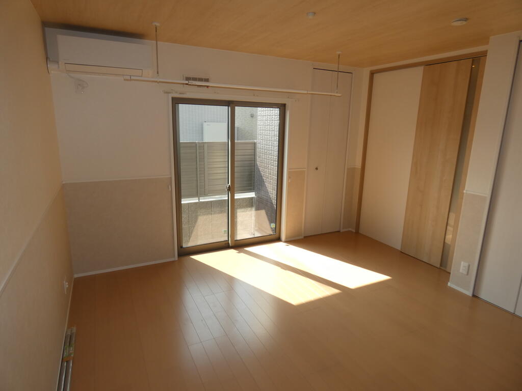 居室・リビング　LDK13.6帖