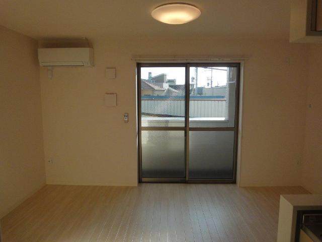 居室・リビング　リビング