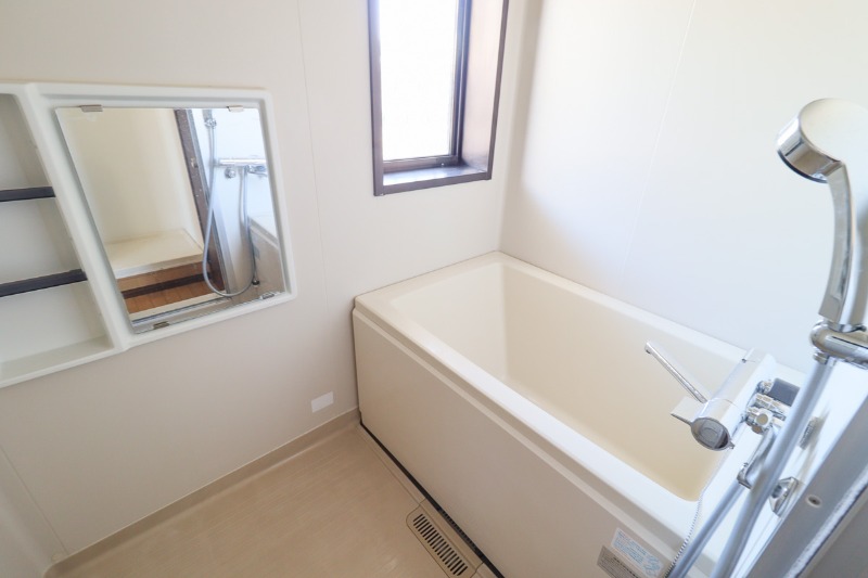 バス・シャワールーム　図面と現状に相違がある場合には現状を優先