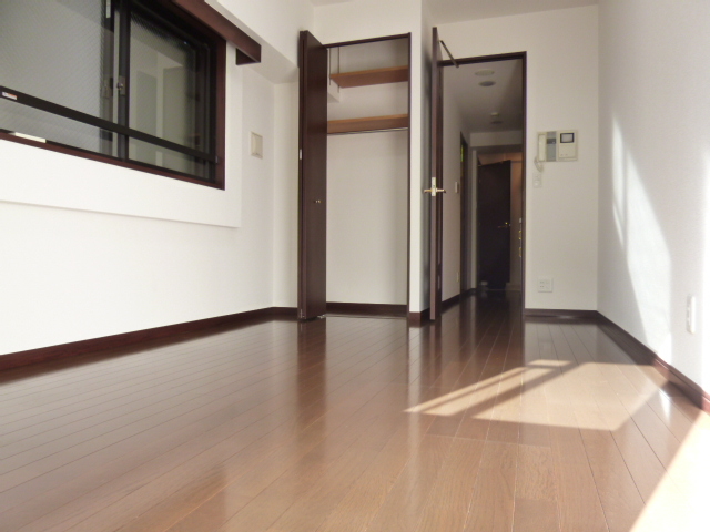 居室・リビング　洋室