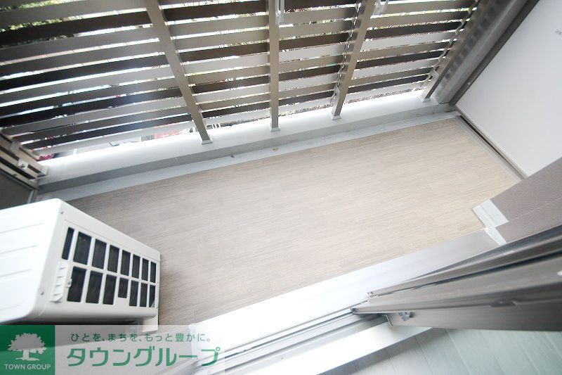 バルコニー　バルコニー