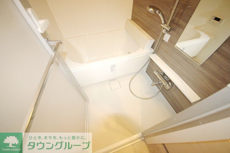 バス・シャワールーム　バス