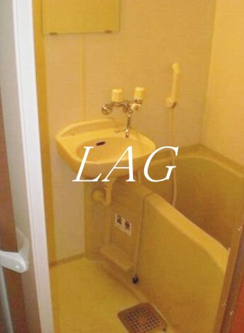 バス・シャワールーム　お風呂です。