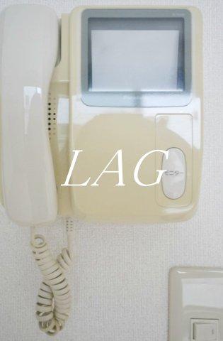 セキュリティ　モニター付きインターホンです。