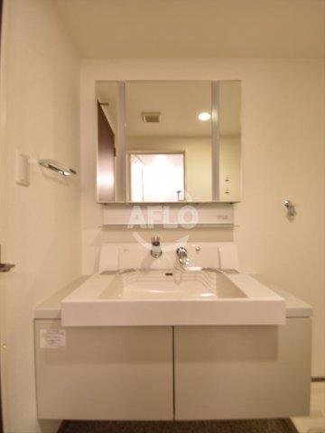 洗面設備　KAISEI江戸堀　洗面所