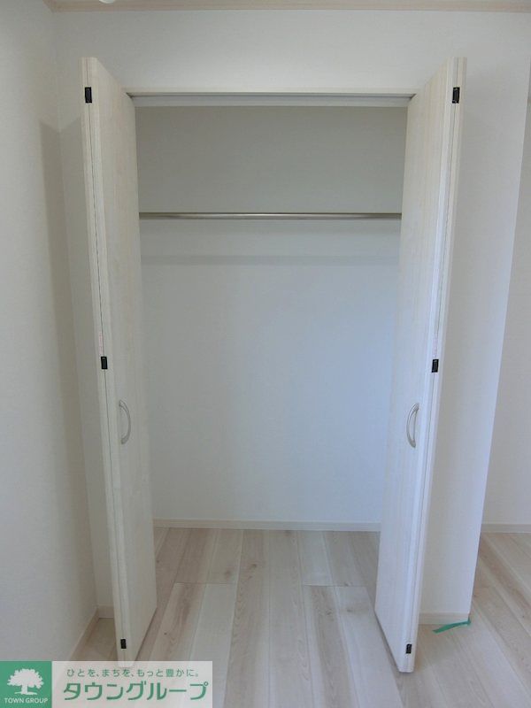 収納　収納たっぷりクローゼット付！
