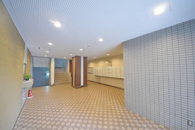 その他　★エントランス・防犯カメラ完備★