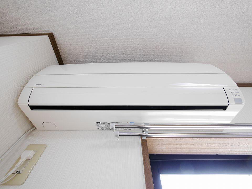 その他設備　うれしい冷暖エアコン付き！！