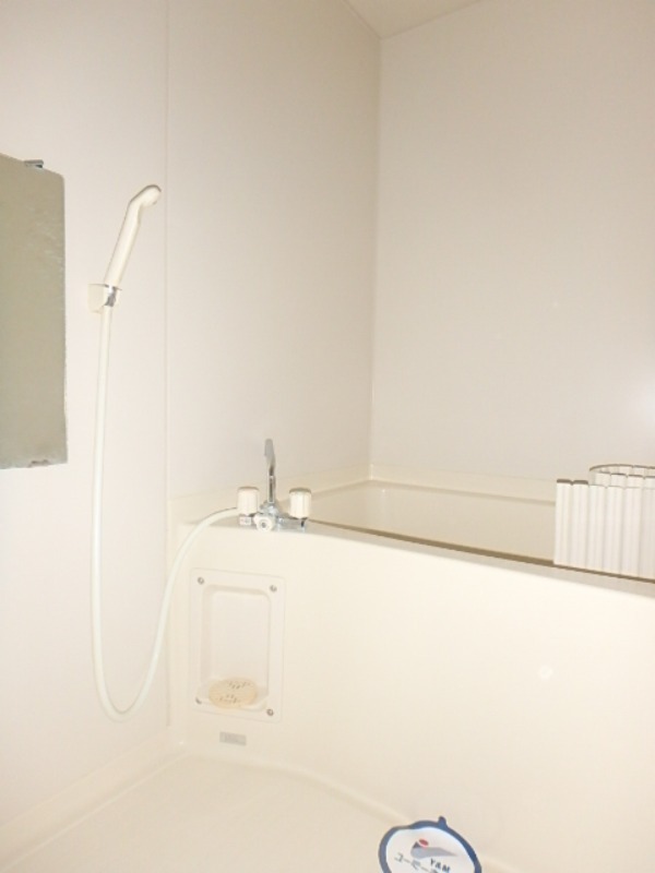 バス・シャワールーム　図面と現状に相違がある場合には現状を優先