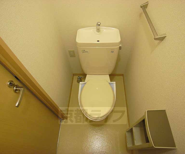 トイレ　洋式のトイレです。