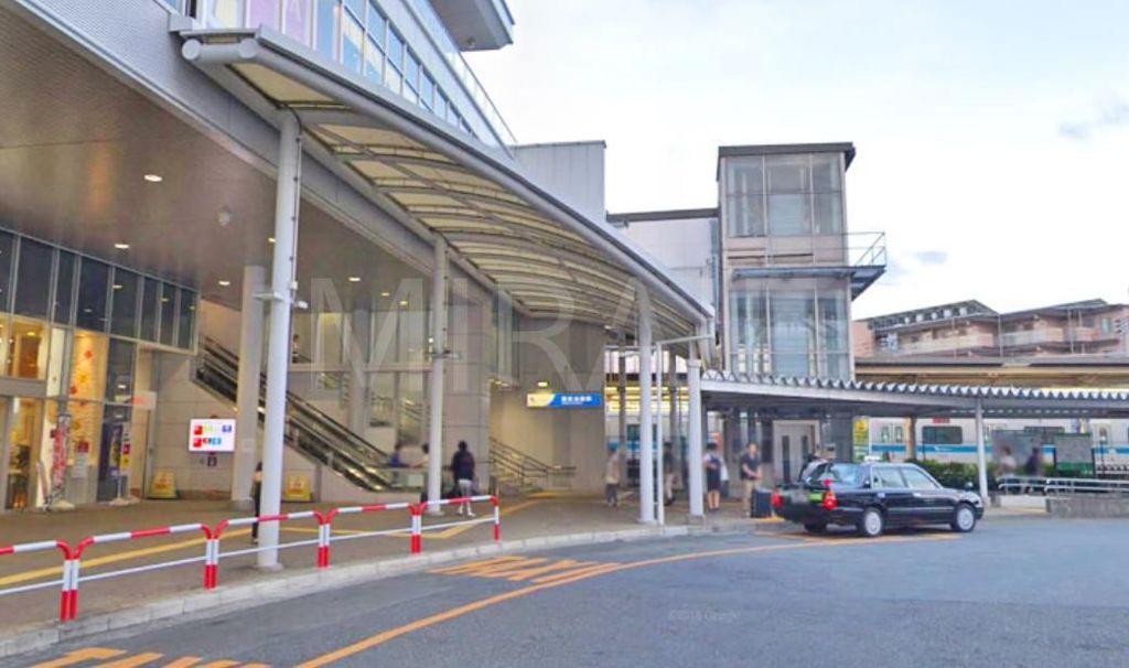 ショッピングセンター　小田急マルシェ相武台（ショッピングセンター）まで650m