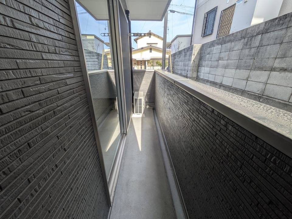 バルコニー　バルコニー