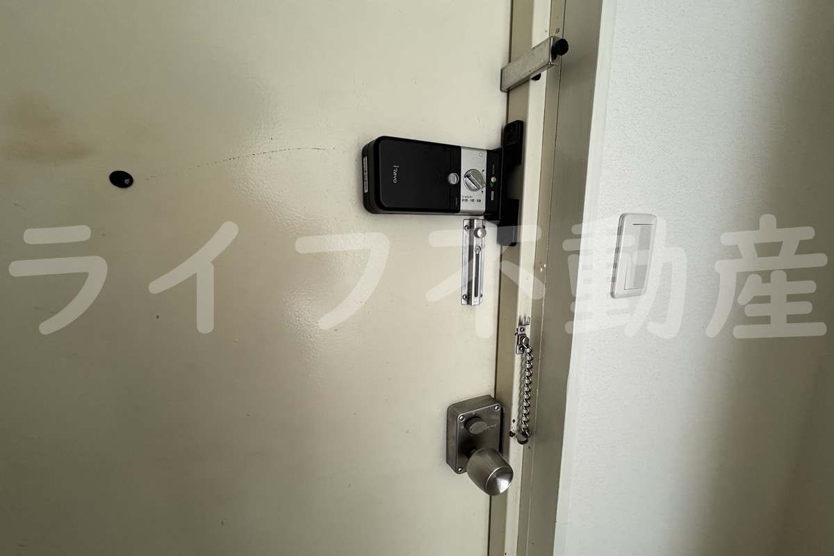 玄関　シンプルで使いやすい玄関です