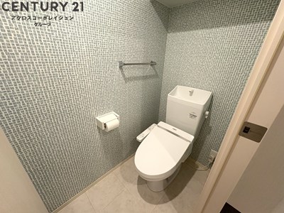 トイレ　温水洗浄便座完備