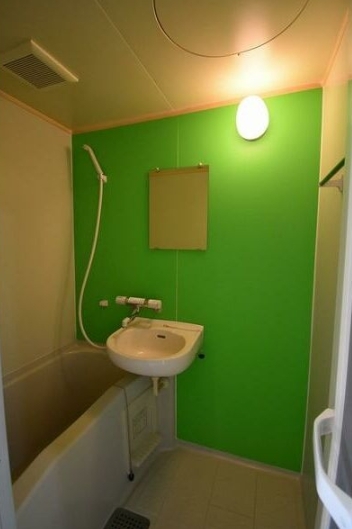 バス・シャワールーム