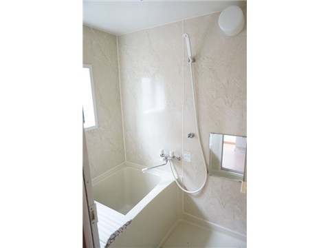 バス・シャワールーム　浴室