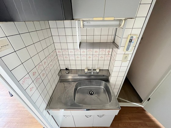 キッチン　※別部屋の写真です