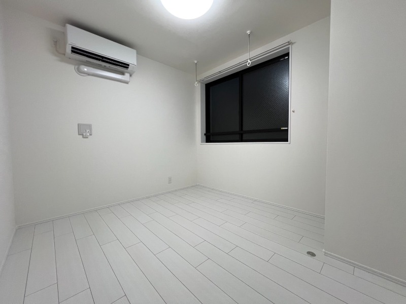 居室・リビング　居間です