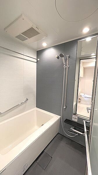 バス・シャワールーム　参考写真です