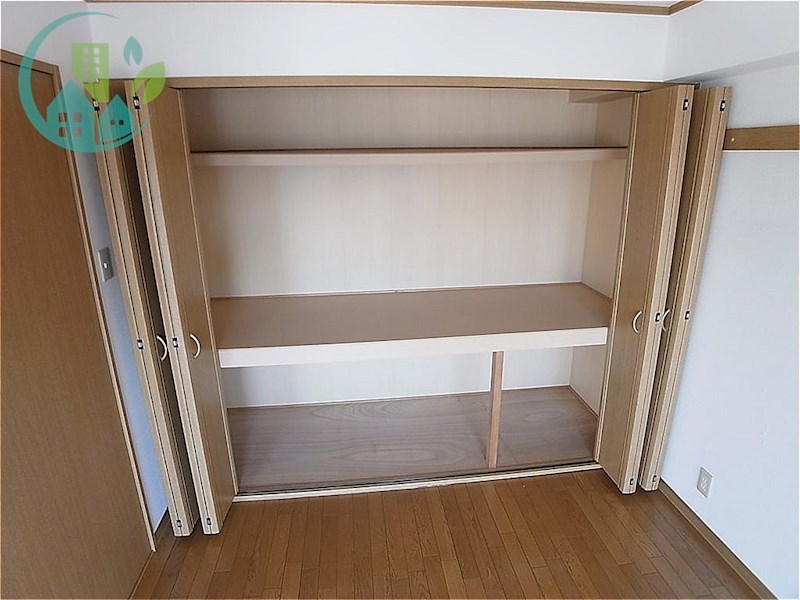 収納　ラシュレ・ウエスト六甲（ネット無料）