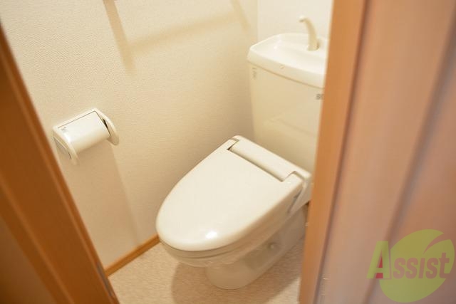 トイレ　真っ白おトイレ