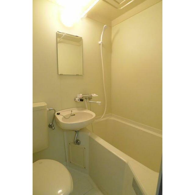 バス・シャワールーム　バス