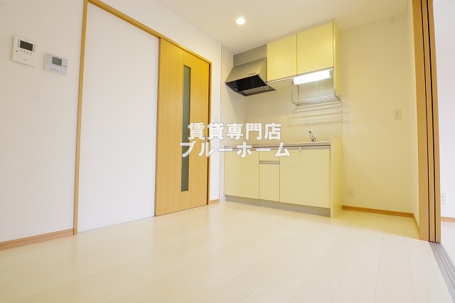 居室・リビング　5.1帖のDKです！