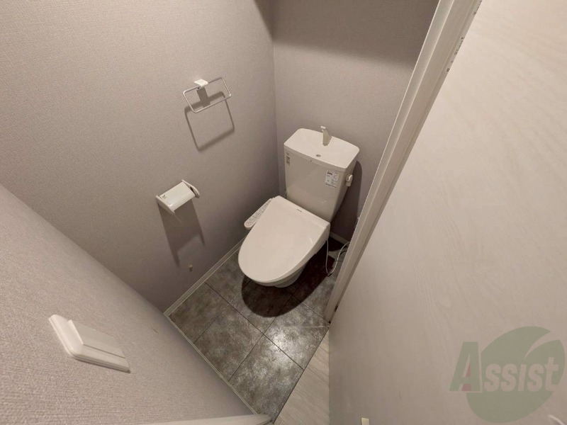 トイレ　トイレです。ウォシュレット付を探している方、おすすめです。