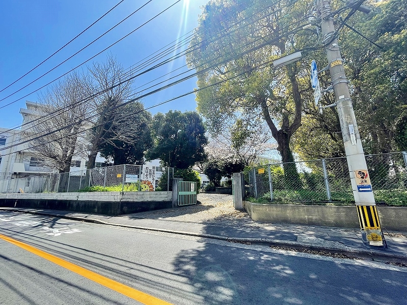 中学校　☆北九州市立板櫃中学校（中学校）まで770m