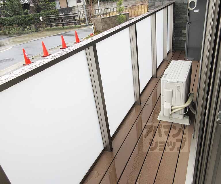 バルコニー　ひろーいベランダ