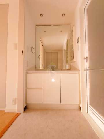 洗面設備　別部屋参考写真