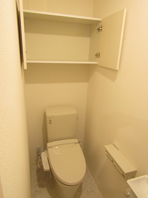 トイレ　同ハウスメーカー施工例