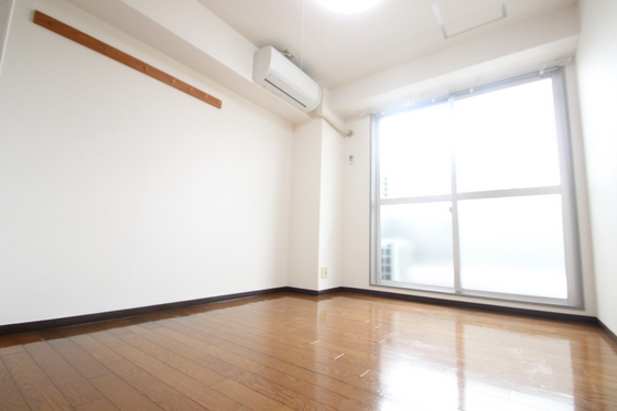 居室・リビング　※別号室の写真