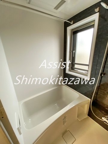 バス・シャワールーム　※同物件参考写真です