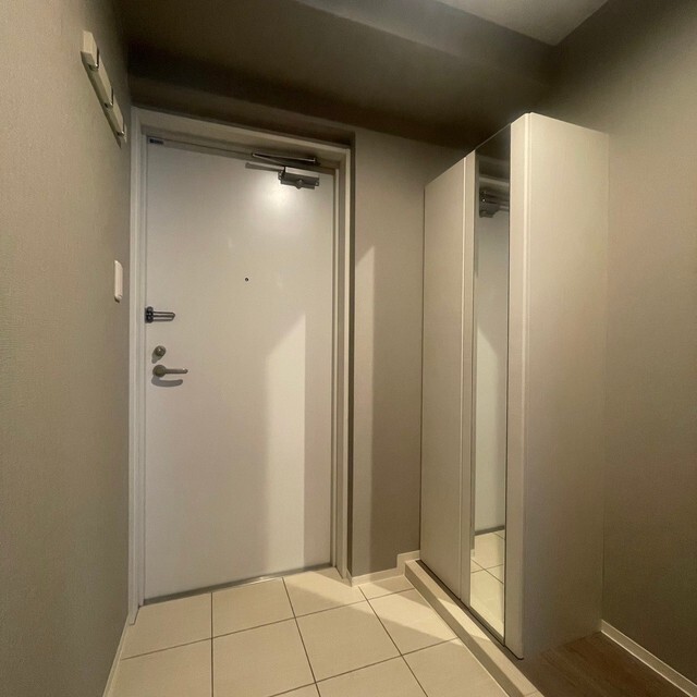 玄関　※別部屋参照。現況優先。