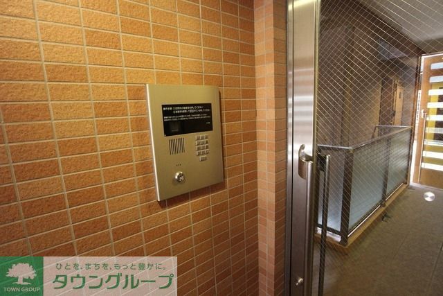 エントランス　★オートロック完備★