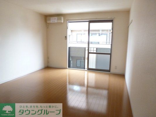 居室・リビング　★お部屋探しは株式会社タウンハウジング東京まで★