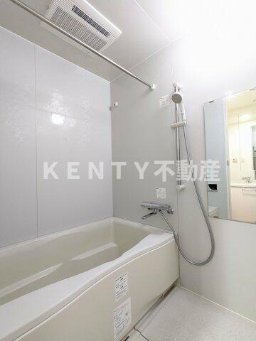 バス・シャワールーム　お風呂です