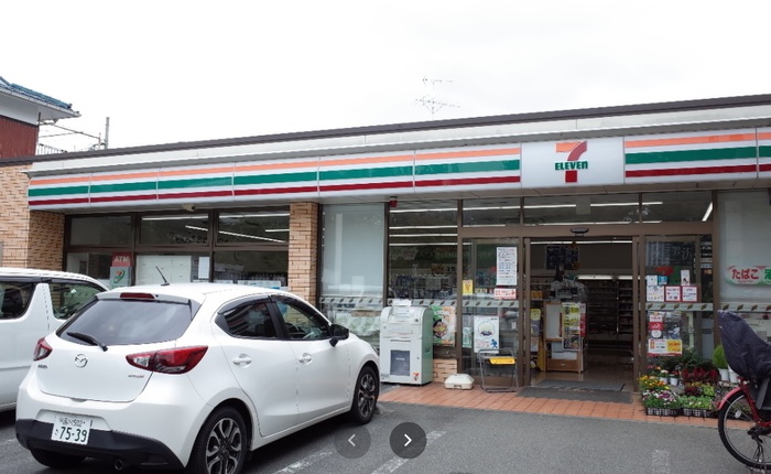 コンビニ　セブンイレブン駒留通り店（コンビニ）まで447m