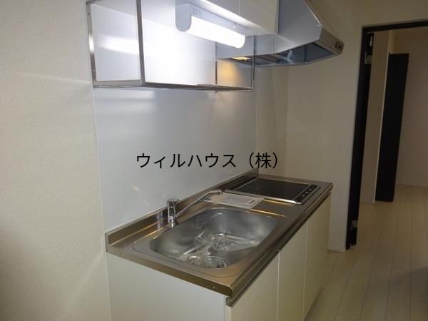 キッチン　ＩＨシステムキッチン”！