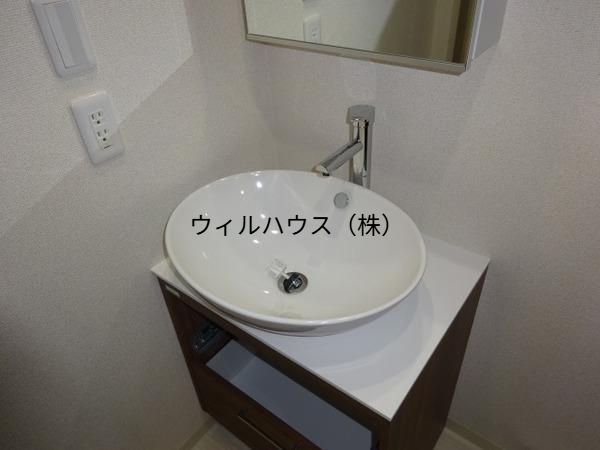 洗面設備　デザイン洗面台！