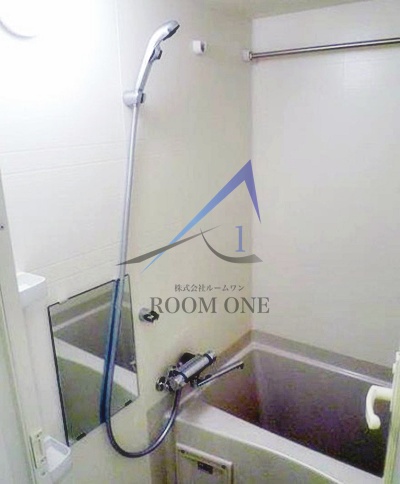 バス・シャワールーム　お風呂です。