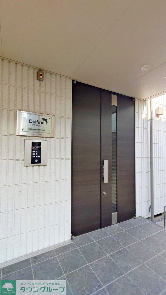 エントランス　バルコニー