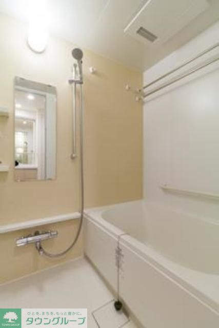 バス・シャワールーム　※写真は同タイプ住戸です。