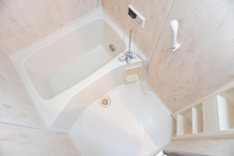 バス・シャワールーム　追焚機能が付いた快適なお風呂