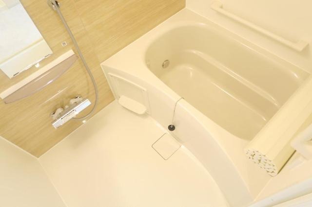 バス・シャワールーム　1日の疲れを癒されてください