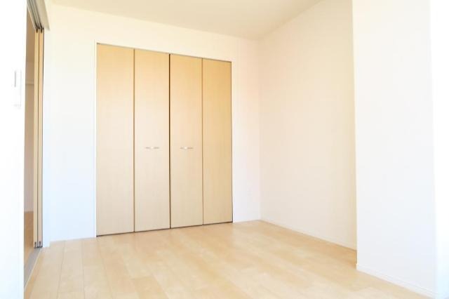 その他部屋・スペース　こちらは寝室にいかがでしょうか。