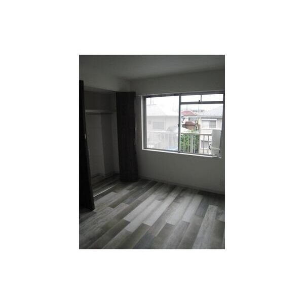 収納　クローゼット完備です。